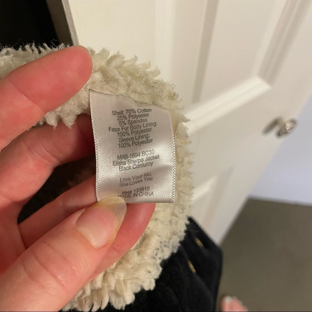 Show Me Your Mumu Elisha Corduroy Sherpa Jacket Black M - Picture 7 of 9